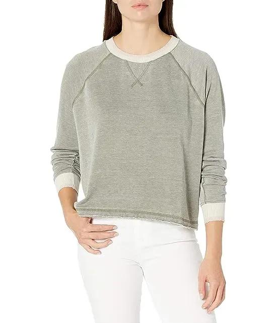 Women's Long Sleeve Crewneck Pullover Sweater