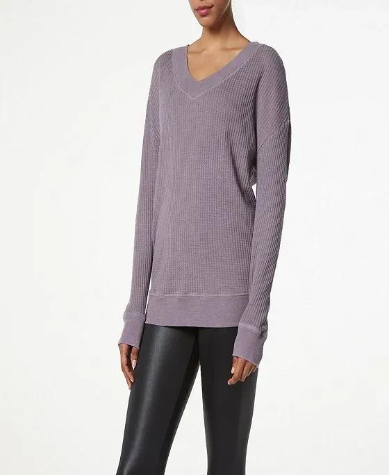 Women's V-neck Light Weight Waffle Pullover Top
