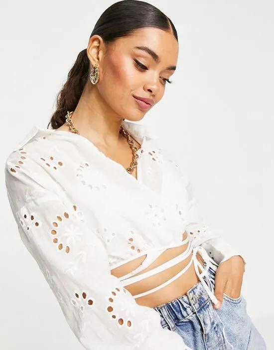 wrap front top in white eyelet
