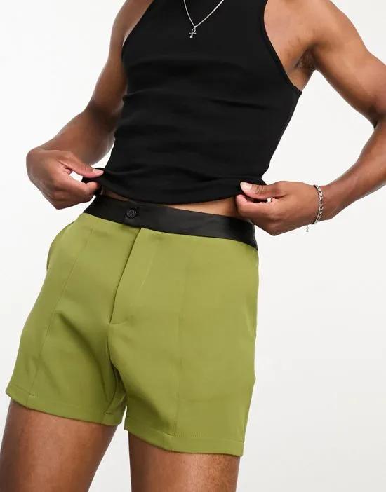 x Stan & Tom waistband detail short-shorts in olive