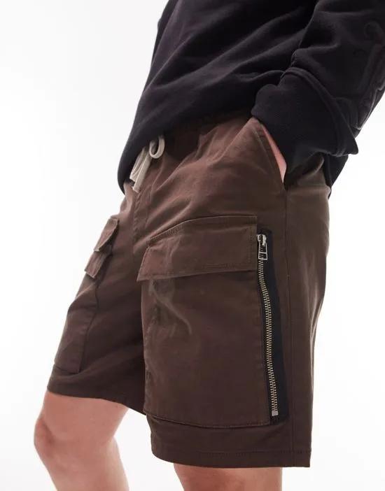 zip double cargo pocket short in brown