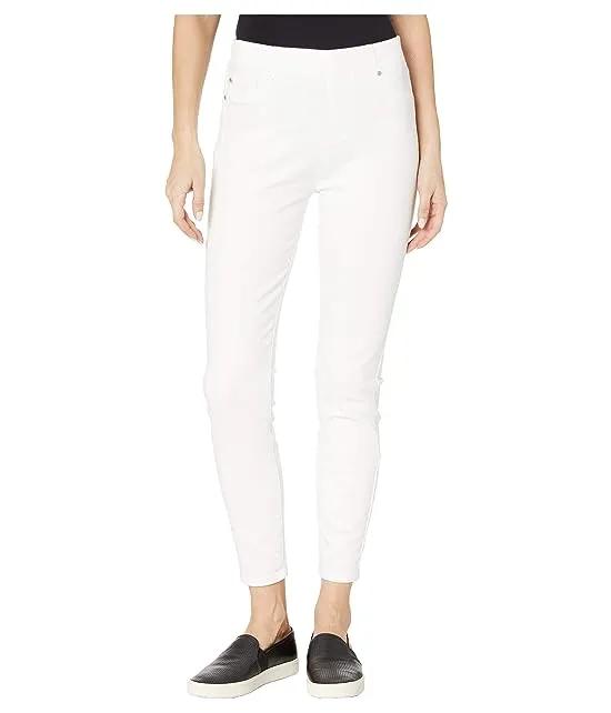 Zoe Skinny Jeans in Paper White