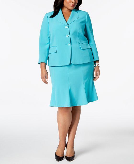 Plus Size Three-Button Flared Skirt Suit 